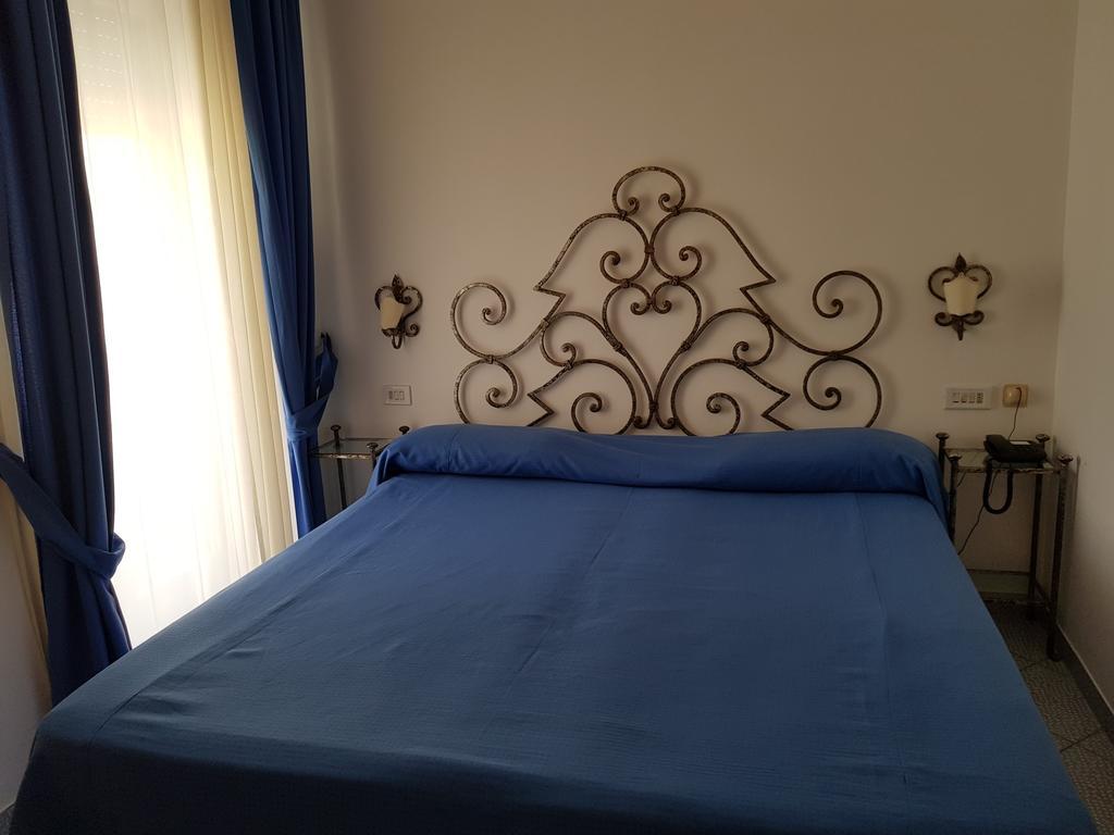 Palatium Mari Ξενοδοχείο Κάπρι Εξωτερικό φωτογραφία